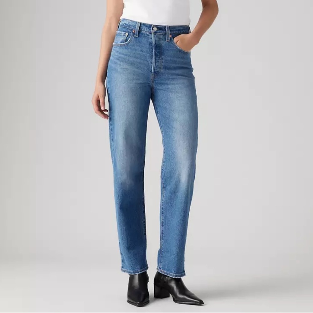 Levi’s Ribcage Straight Jeans